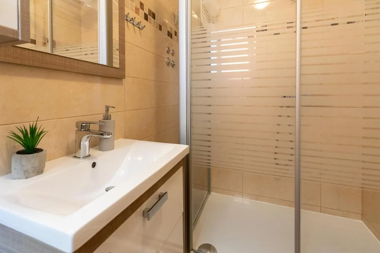 Holiday Home Lydia Slatine 0*,  Croatia